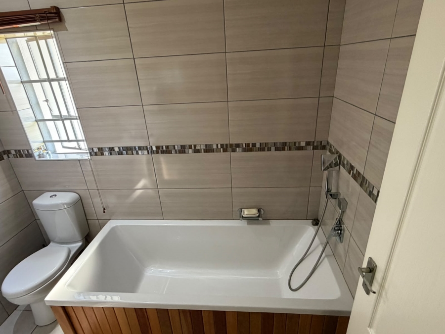 3 Bedroom Property for Sale in Waterkloof North West